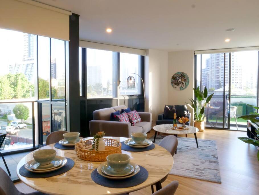 Modern 1 Brm Apartment With Pool Close To Beach Gold Coast Ngoại thất bức ảnh