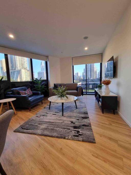 Modern 1 Brm Apartment With Pool Close To Beach Gold Coast Ngoại thất bức ảnh