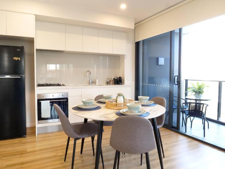 Modern 1 Brm Apartment With Pool Close To Beach Gold Coast Ngoại thất bức ảnh