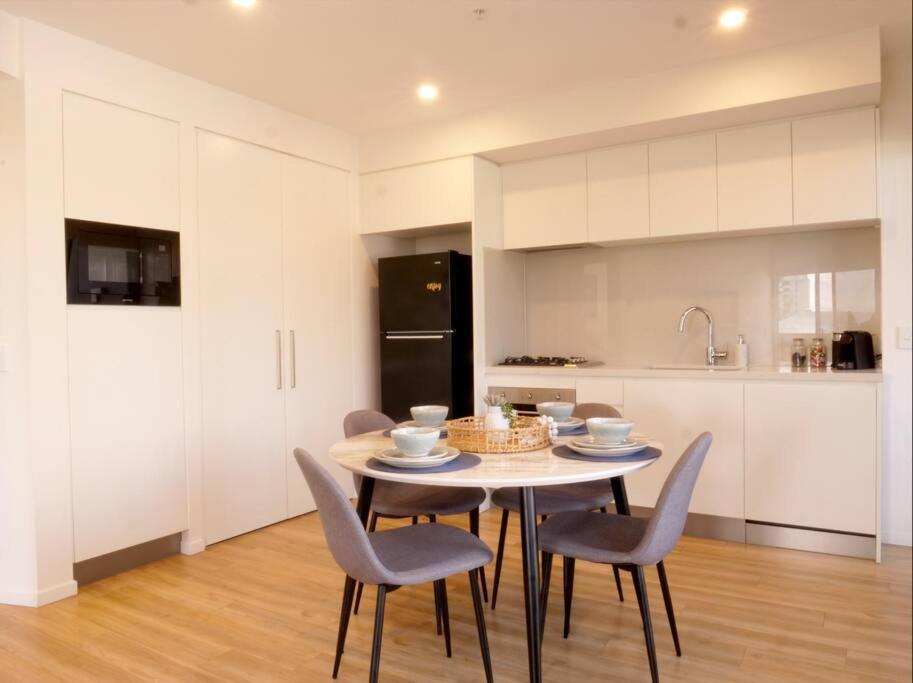 Modern 1 Brm Apartment With Pool Close To Beach Gold Coast Ngoại thất bức ảnh